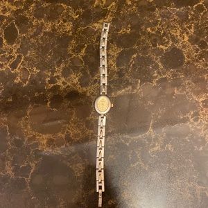 Helbros Stainless Steel ladies watch!  Needs a battery! Vintage!